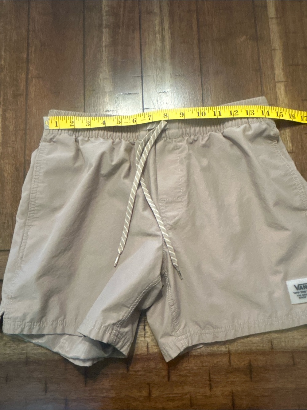 Vans Black Waistband Light Beige Lined Shorts - Picture 7 of 7